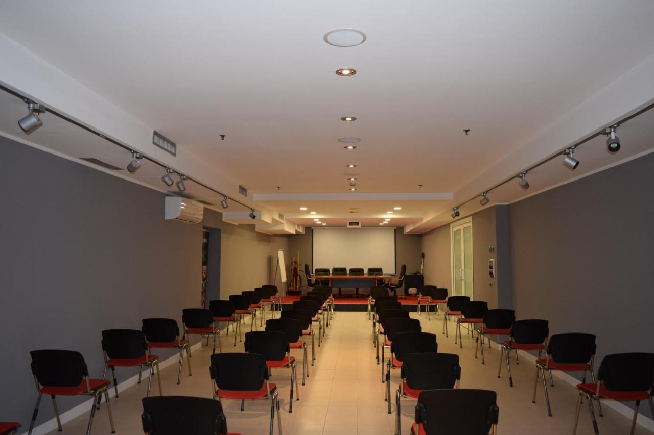 Marconi Hotel 렌데 외부 사진
